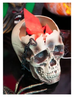 Totenkopf LED Flammenschale -Halloween Serien Geschäft brennende totenschaedel laterne schaedellaterne mit licht und bewegungseffekt skull with flame 37865 03