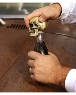 Crack One Open Totenschädel Flaschenöffner 7 Crack One Open Totenschädel Flaschenöffner -Halloween Serien Geschäft totenkopf flaschenoeffner totenschaedel flaschenoeffner skull bottle opener halloween homeware 54164 04